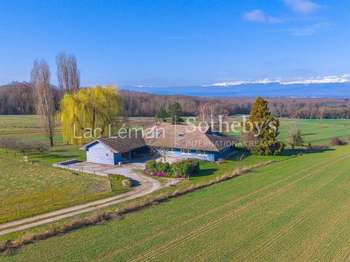Vente maison 9 pièces Loisin 74