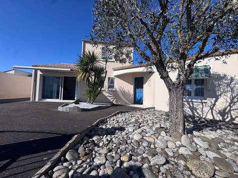 Vente maison 7 pièces Longeville-sur-Mer 85