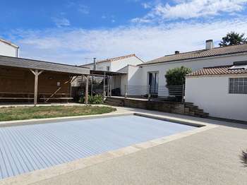 Vente maison 10 pièces Longeville-sur-Mer 85