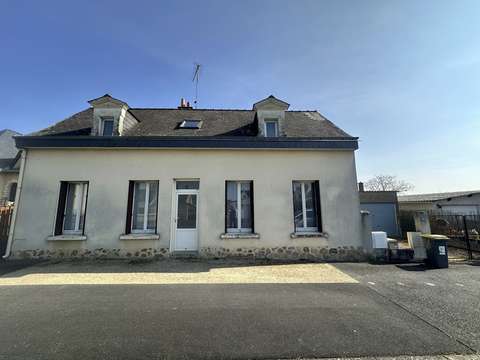 Vente maison 5 pièces Longué-Jumelles 49