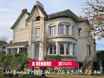 Vente maison 8 pièces Longué-Jumelles 49