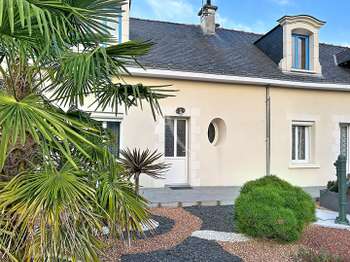 Vente maison 10 pièces Longué-Jumelles 49
