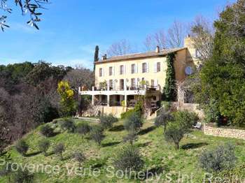 Vente maison 20 pièces Lorgues 83