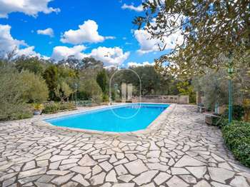 Vente maison 5 pièces Lorgues 83