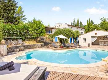 Vente maison 16 pièces Lorgues 83
