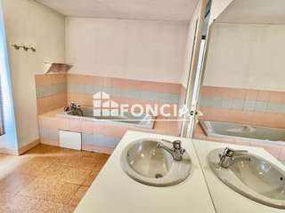 Vente maison 9 pièces