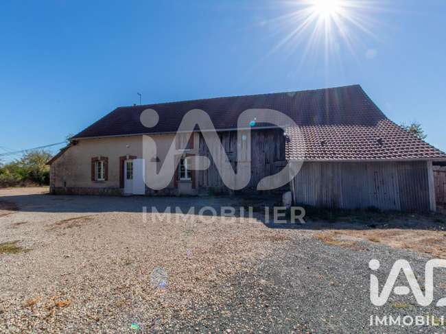 Maison 3 pièces 69 m² · à Lorris · 69 m² · 60 000 €