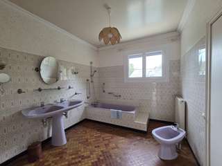 Vente maison 8 pièces