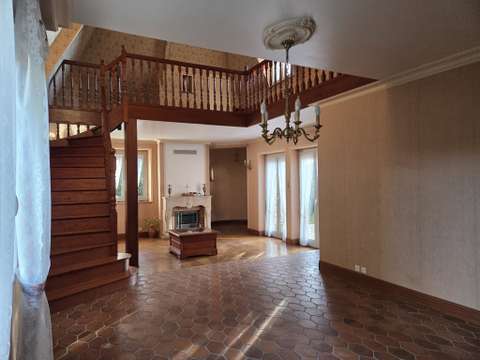 Vente maison 8 pièces