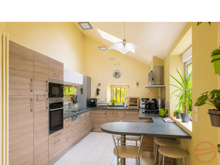 Vente maison 8 pièces