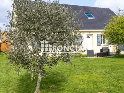 Vente maison 5 pièces Loué 72