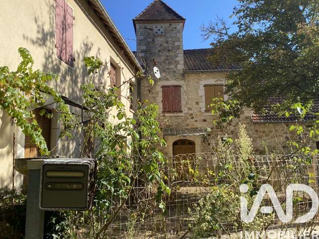 Maison 10 pièces 300 m² · à Loupiac · 300 m² · 158 000 €