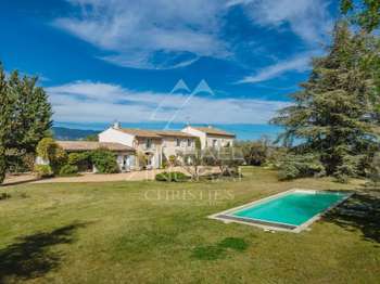Vente maison 13 pièces Lourmarin 84