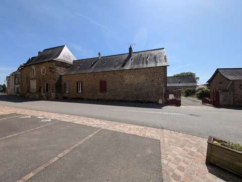 Vente maison 6 pièces Louvaines 49