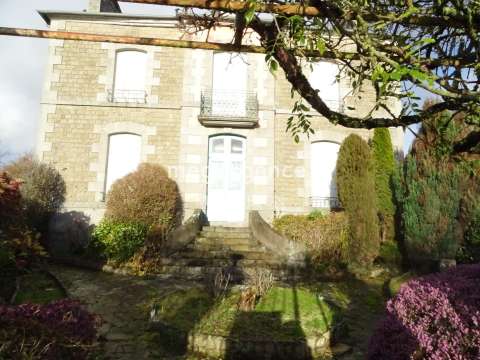 Vente maison 9 pièces Louvigné-du-Désert 35