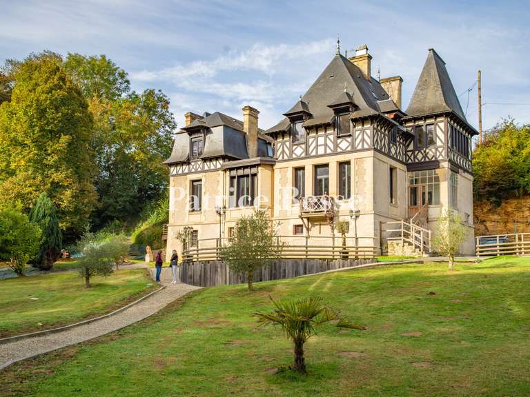 Vente maison 13 pièces
