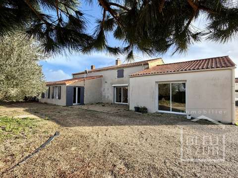 Vente maison 7 pièces Luçon 85