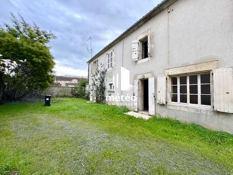 Vente maison 6 pièces Luçon 85