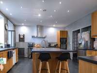 Vente maison 12 pièces