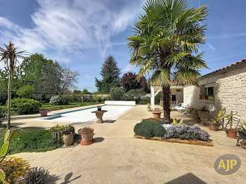 Vente maison 6 pièces Luçon 85