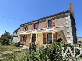 Vente maison 4 pièces Lussac 16