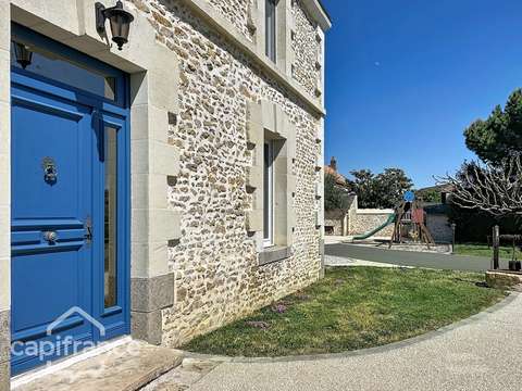 Vente maison 7 pièces Luzay 79