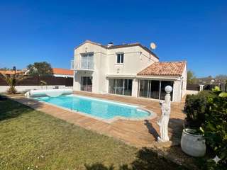 Vente maison 9 pièces