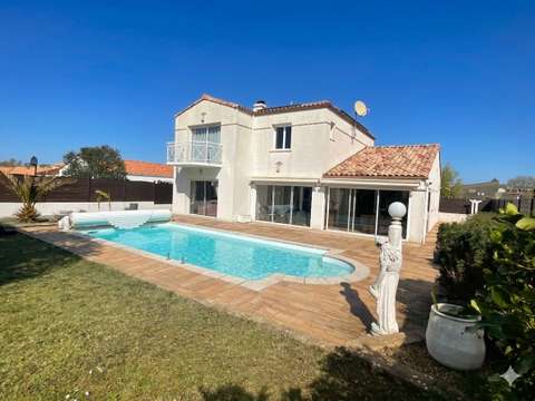 Vente maison 9 pièces