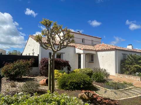 Vente maison 9 pièces Machecoul-Saint-Même 44