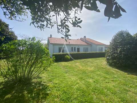 Vente maison 5 pièces Machecoul-Saint-Même 44