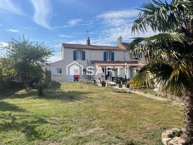 Maison 5 pièces 129 m² · à Machecoul-Saint-Même · 129 m² · 270 000 €