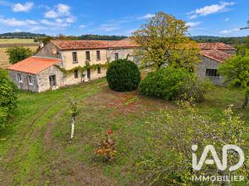 Vente Maison 5 chambresMagnac-Lavalette-Villars