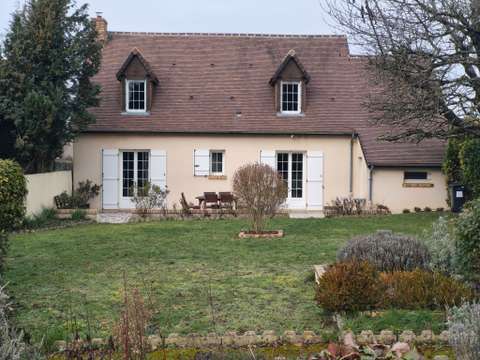 Vente maison 5 pièces Maigné 72