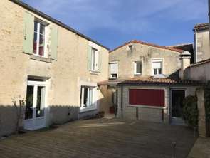Vente Maison 9 chambresMaillezais