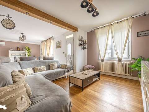 Vente maison 5 pièces Mairé-Levescault 79