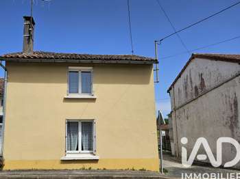 Vente maison 3 pièces Mairé-Levescault 79