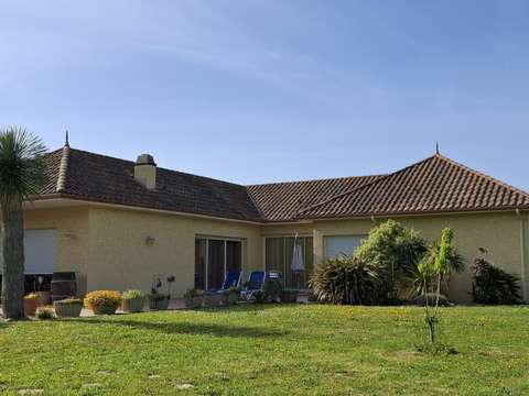 Vente maison 5 pièces Malaussanne 64