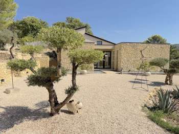 Vente maison 8 pièces Malemort-du-Comtat 84
