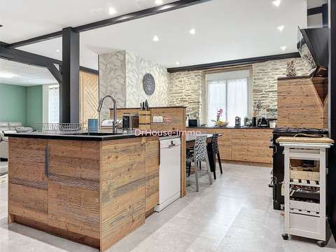 Vente maison 9 pièces Malestroit 56