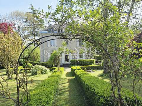 Vente maison 12 pièces