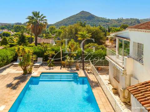 Vente maison 7 pièces Mandelieu-la-Napoule 06