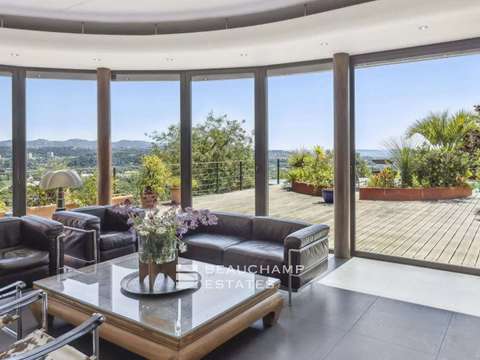 Vente maison 8 pièces Mandelieu-la-Napoule 06