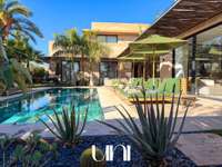 Vente maison 11 pièces