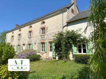 Vente maison 12 pièces Mansigné 72