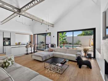 Maison 9 pièces 236 m² · à Marcq-en-Barœul · 236 m² · 1 297 000 €