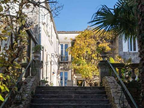 Vente maison 8 pièces Marennes 17