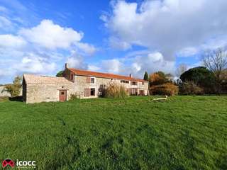 Vente maison 21 pièces