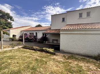 Vente maison 13 pièces