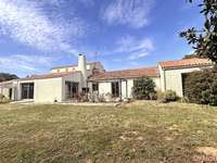 Vente maison 13 pièces