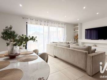 Maison 4 pièces 87 m² · à Marguerittes · 87 m² · 325 000 €